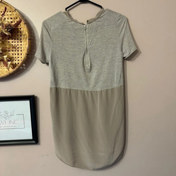 Aritzia Wilfred Capucine Tshirt - Picture 5 of 7